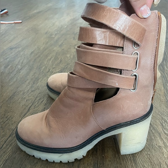 Free People Boots - Picture 4 of 6